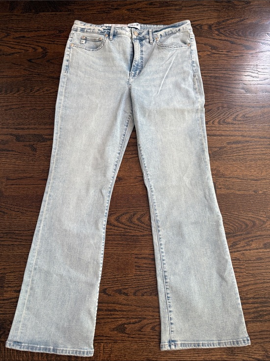 Seven7 Denim - Woman’s 12 bootcut Jean Seven7 Light Wash Bootcut Jeans - Women's